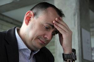 Шум в голове, в ушах звенит – что делать?